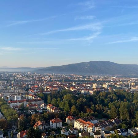 Studio With A View On City Center Park Maribor Ngoại thất bức ảnh