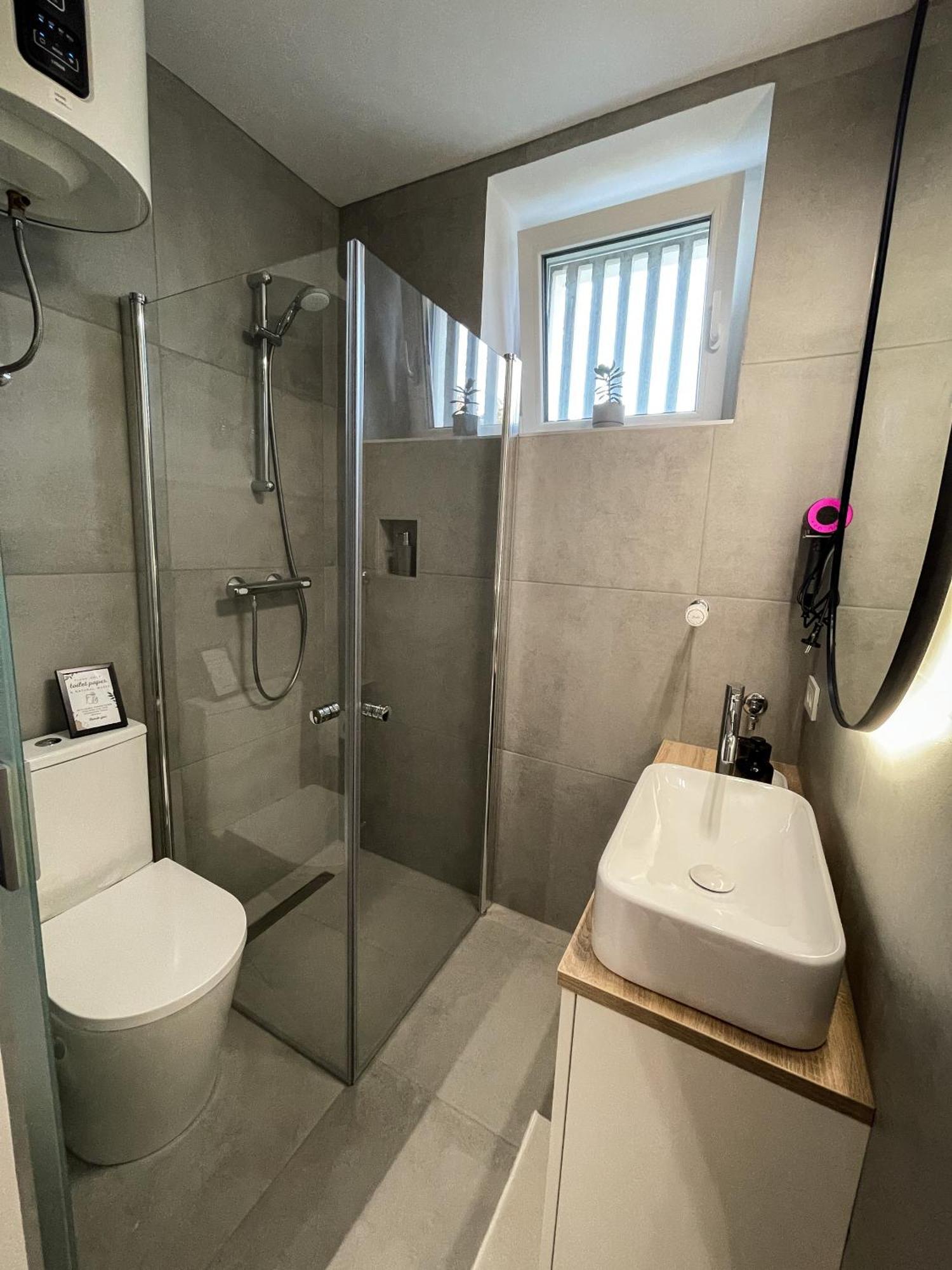 Studio With A View On City Center Park Maribor Ngoại thất bức ảnh